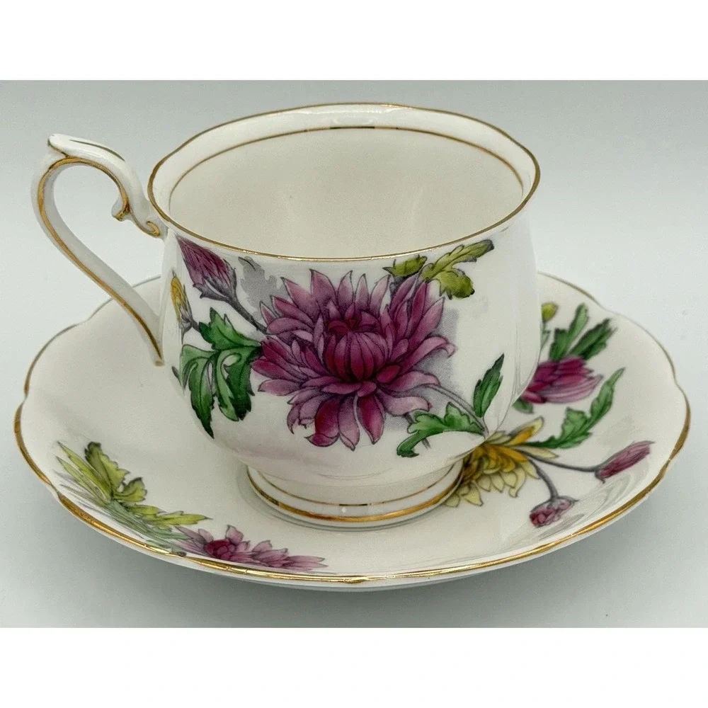 Royal Albert Flower of the Month Chrysanthemum Tea Cup Saucer Bone China England